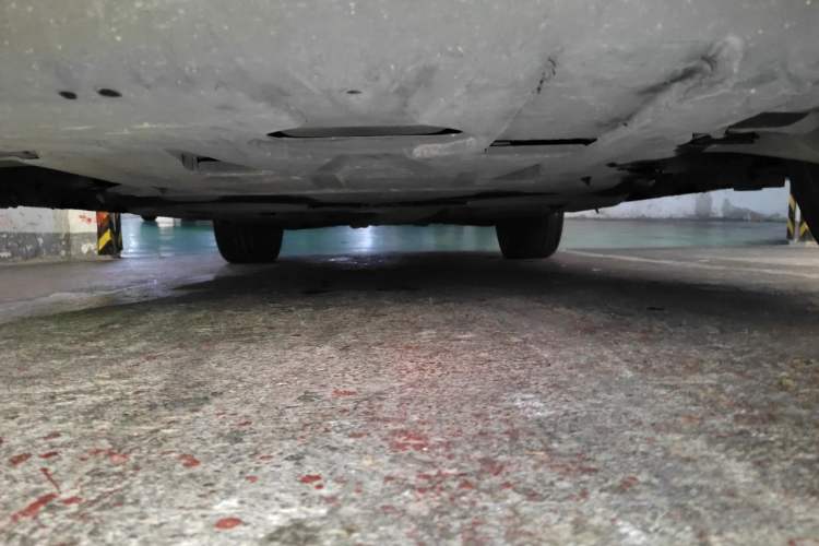 Used Mercedes-Benz GL-Class  Chassis Front