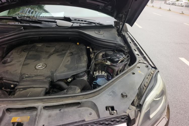 Used Mercedes-Benz GL-Class 2015 GL 350 CDI 4MATIC Engine Bay Left