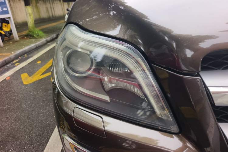 Used Mercedes-Benz GL-Class 2015 GL 350 CDI 4MATIC Right Front Headlight