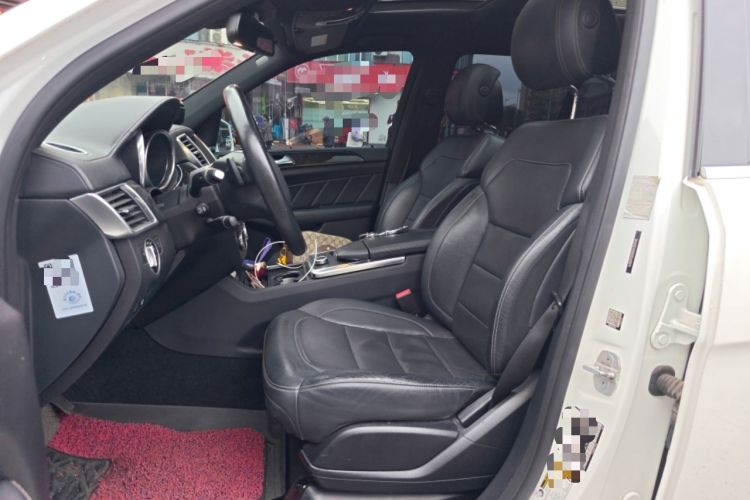 Used Mercedes-Benz GL-Class  Left Front Seat