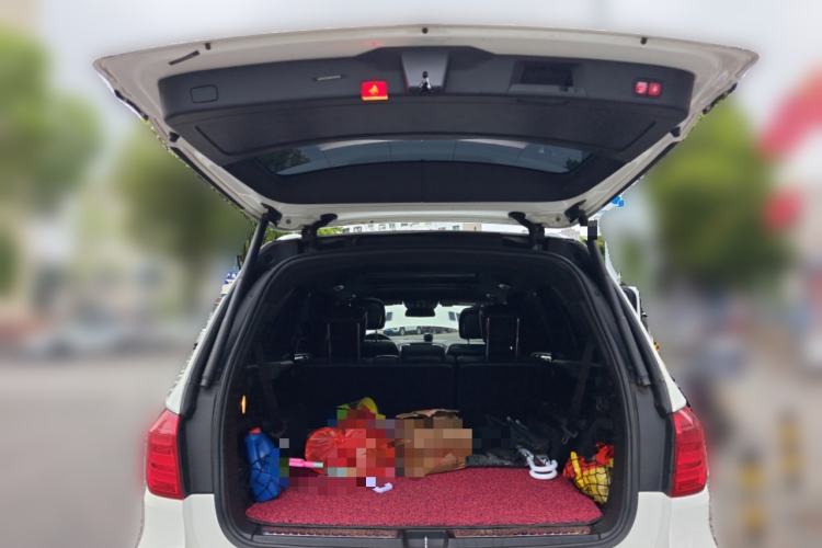 Used Mercedes-Benz GL-Class  Trunk