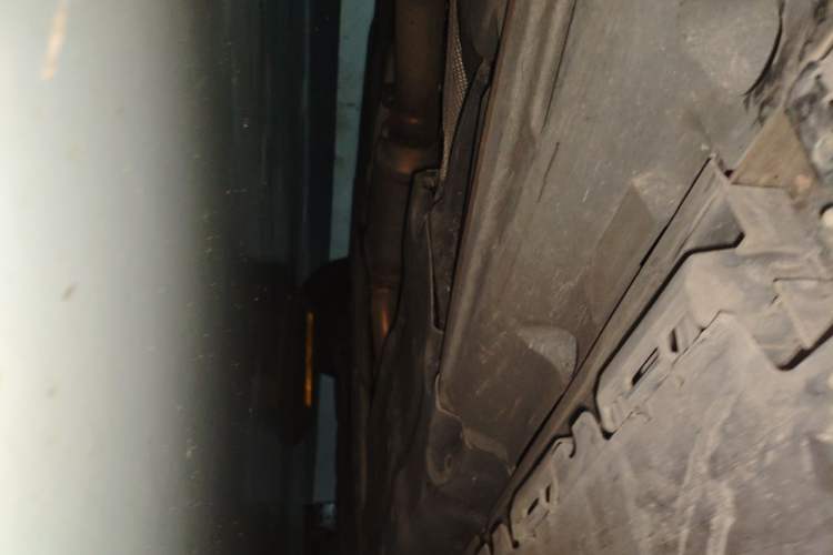 Used Mercedes-Benz GL-Class  Chassis Rear Right