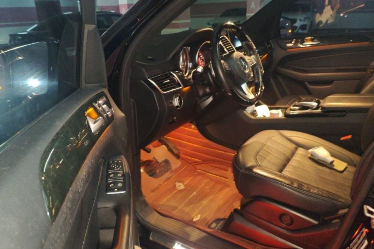 Used Mercedes-Benz GL-Class  Driver Seat