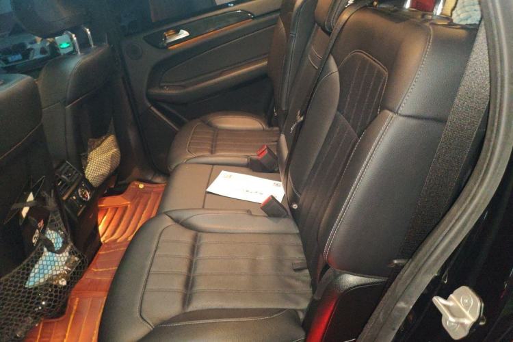 Used Mercedes-Benz GL-Class  Left Rear Seat