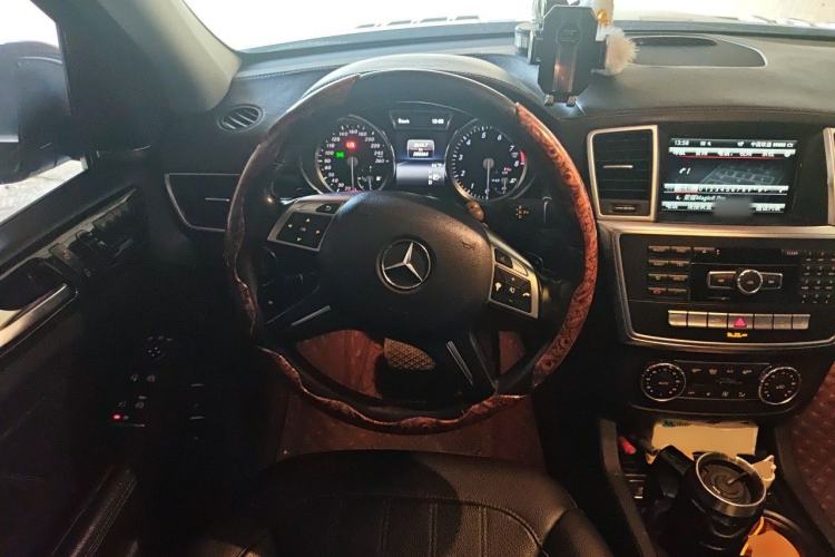 Used Mercedes-Benz GL-Class  Steering Wheel