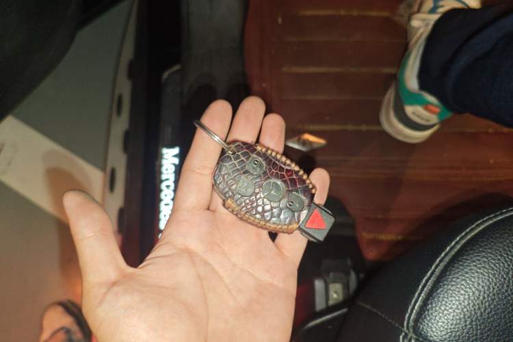 Used Mercedes-Benz GL-Class  Vehicle Key