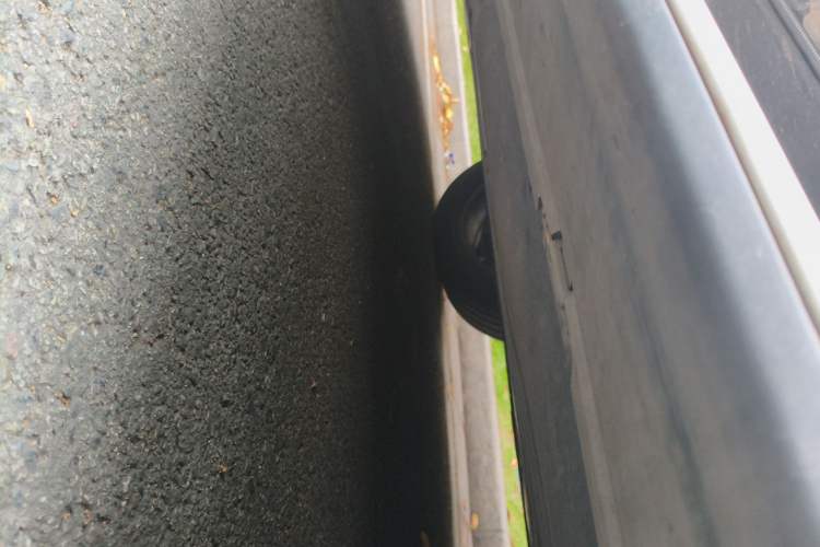 Used Mercedes-Benz GL-Class  Chassis Rear Right