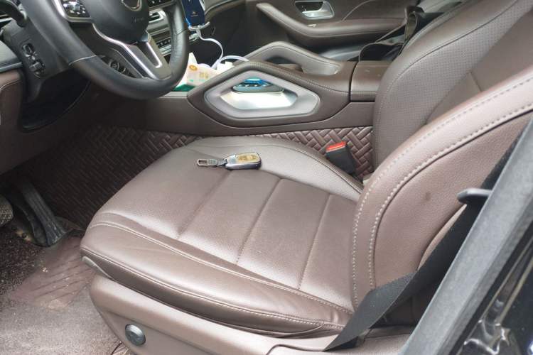 Used Mercedes-Benz GL-Class  Left Front Seat
