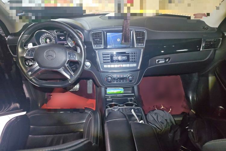 Used Mercedes-Benz GL-Class AMG 2013 AMG GL 63 Center Console