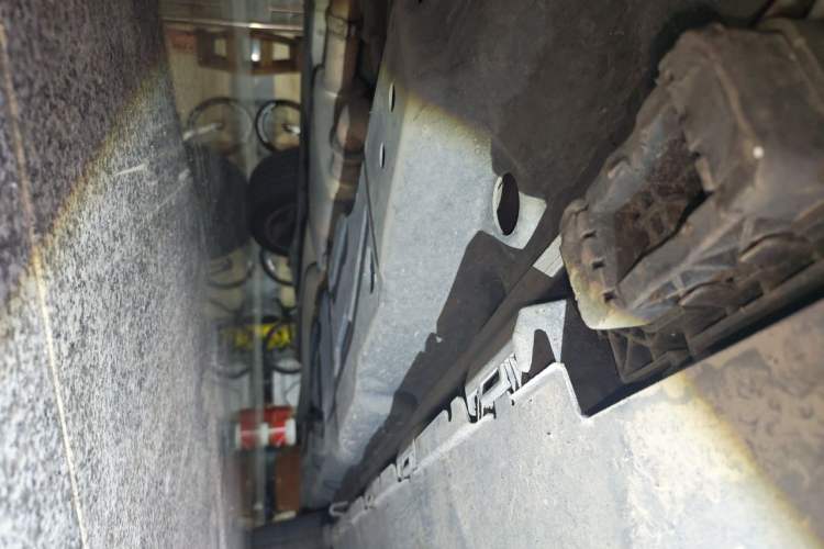 Used Mercedes-Benz GL-Class AMG 2013 AMG GL 63 Chassis Front Left