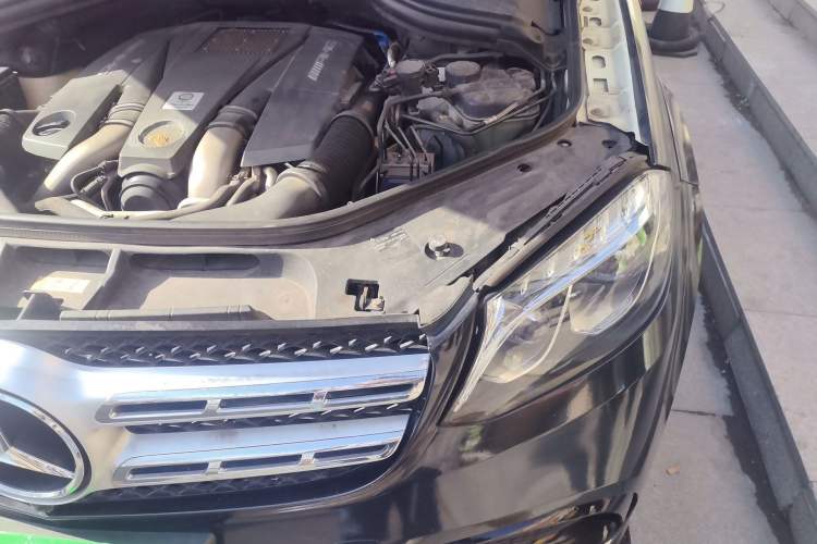 Used Mercedes-Benz GL-Class AMG 2013 AMG GL 63 Engine Bay Left
