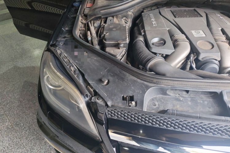 Used Mercedes-Benz GL-Class AMG 2013 AMG GL 63 Engine Bay Right