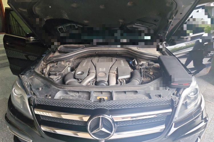 Used Mercedes-Benz GL-Class AMG 2013 AMG GL 63 Engine Bay