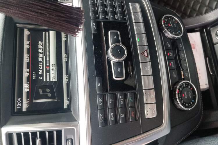 Used Mercedes-Benz GL-Class AMG 2014 AMG GL 63 Audio And AC Panel