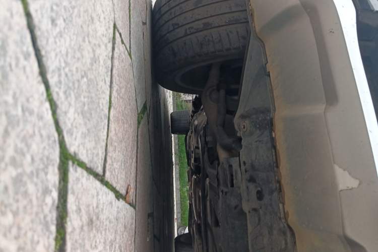 Used Mercedes-Benz GL-Class AMG 2014 AMG GL 63 Chassis Front Right