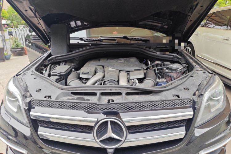 Used Mercedes-Benz GL-Class AMG 2014 AMG GL 63 Engine Bay