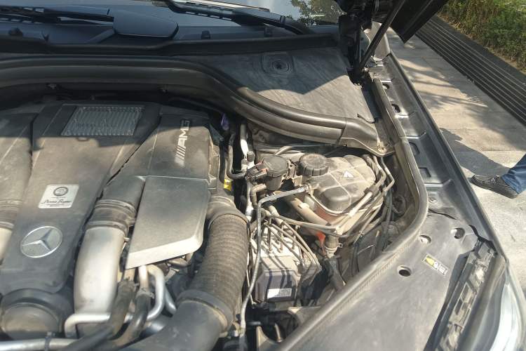 Used Mercedes-Benz GL-Class AMG 2014 AMG GL 63 Engine Bay Left