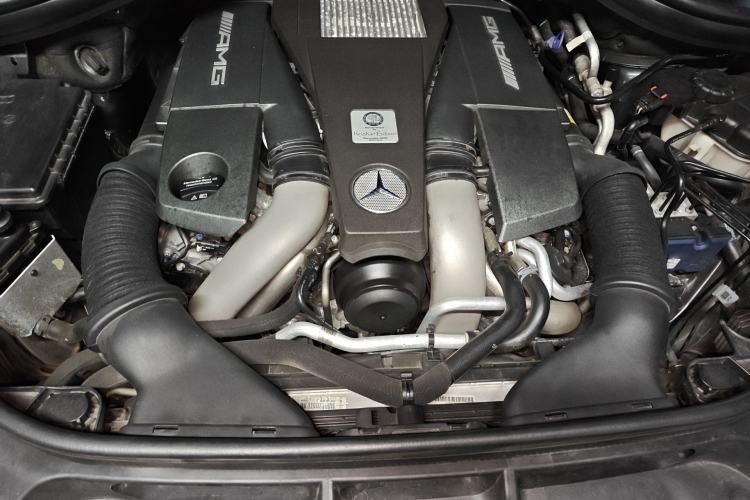 Used Mercedes-Benz GL-Class AMG 2014 AMG GL 63 Engine Bay