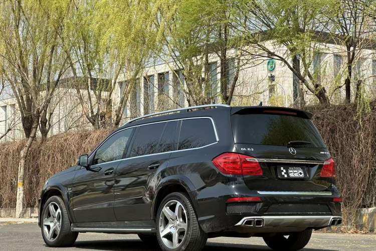 Used Mercedes-Benz GL-Class AMG 2014 AMG GL 63 Exterior 4