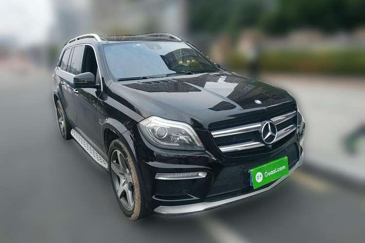 Used Mercedes-Benz GL-Class AMG 2014 AMG GL 63 Front Right 45 Deg