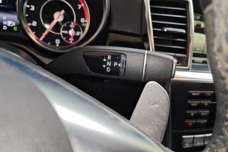 Used Mercedes-Benz GL-Class AMG 2014 AMG GL 63 Gear Lever