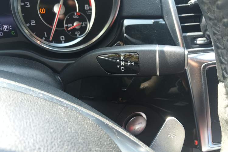 Used Mercedes-Benz GL-Class AMG 2014 AMG GL 63 Gear Lever