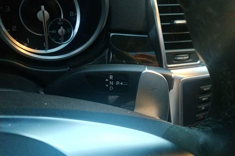 Used Mercedes-Benz GL-Class AMG 2014 AMG GL 63 Gear Lever