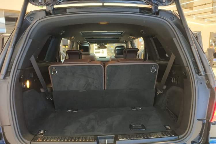 Used Mercedes-Benz GL-Class AMG 2014 AMG GL 63 Interior 12