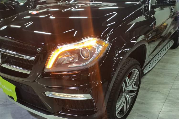 Used Mercedes-Benz GL-Class AMG 2014 AMG GL 63 Left Front Headlight