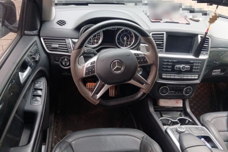 Used Mercedes-Benz GL-Class AMG 2014 AMG GL 63 Steering Wheel