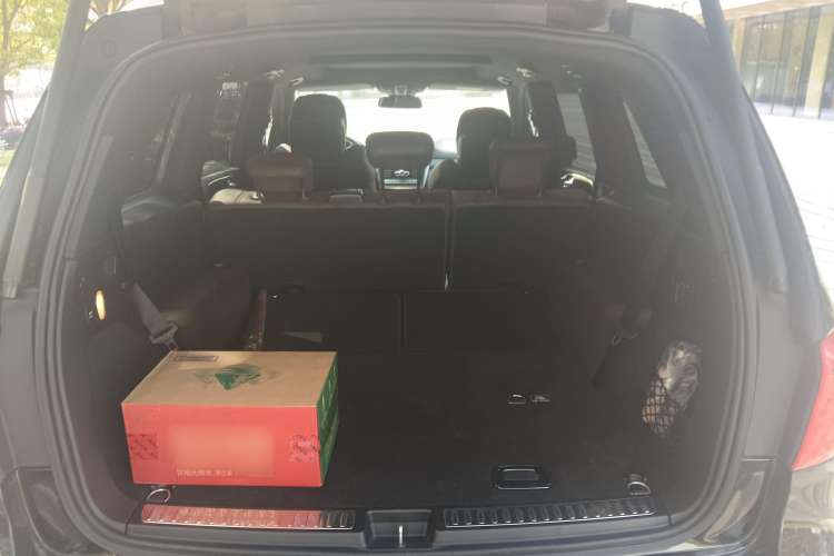 Used Mercedes-Benz GL-Class AMG 2014 AMG GL 63 Trunk