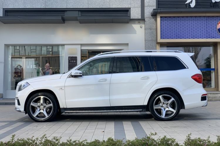 Used Mercedes-Benz GL-Class AMG 2014 AMG GL 63 Exterior 4
