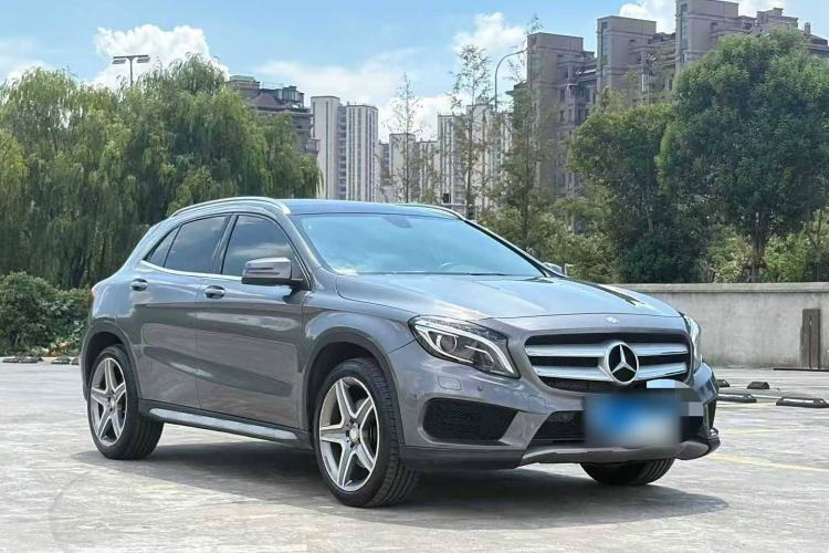 Used Mercedes-Benz GLA 2015 GLA 260 4MATIC Sport Edition Exterior 2