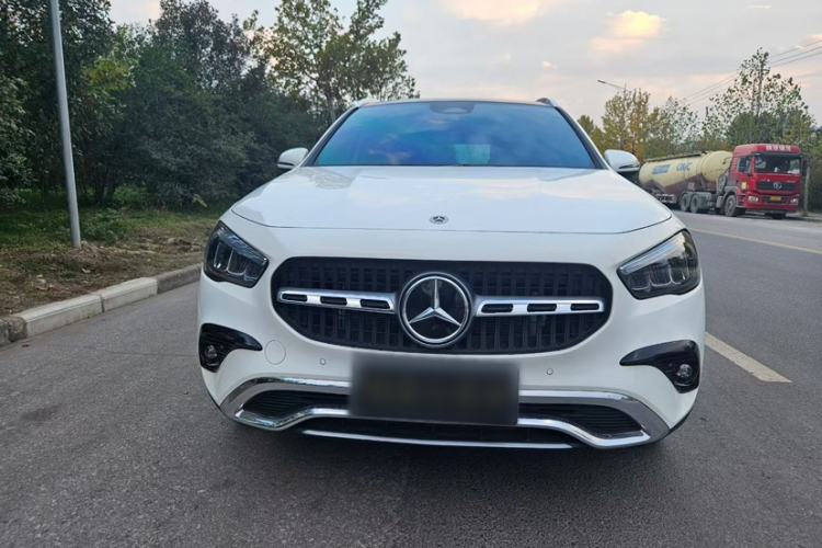 Used Mercedes-Benz GLA 2025 GLA 220 Exterior 1