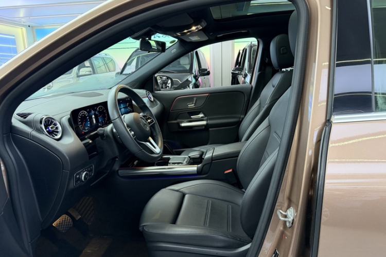 Used Mercedes-Benz GLA 2020 GLA 200 Interior 2