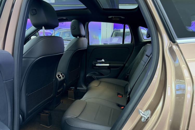 Used Mercedes-Benz GLA 2020 GLA 200 Interior 3