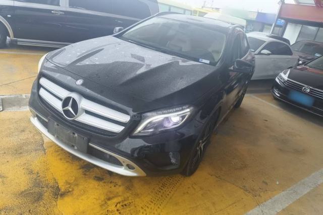 Used Mercedes-Benz GLA 2015 GLA 220 4MATIC Fashion Model