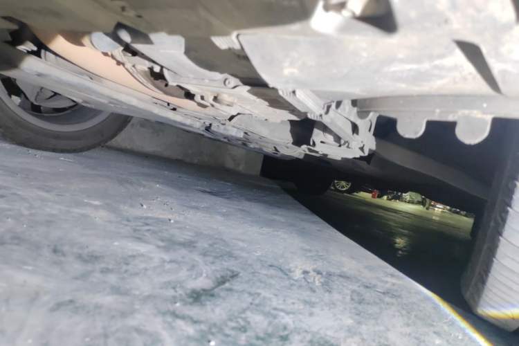 Used Mercedes-Benz GLA 2015 GLA 220 4MATIC Fashion Model Chassis Front