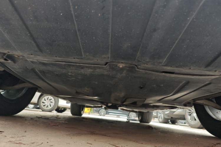 Used Mercedes-Benz GLA 2015 GLA 220 4MATIC Fashion Model Chassis Front