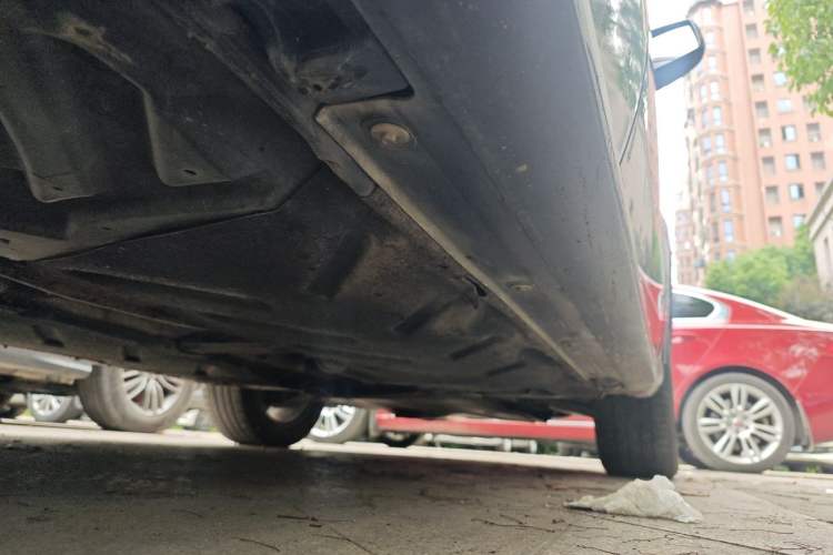 Used Mercedes-Benz GLA 2015 GLA 220 4MATIC Fashion Model Chassis Rear Right