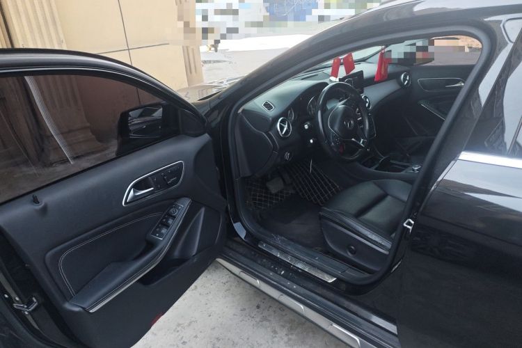 Used Mercedes-Benz GLA 2015 GLA 220 4MATIC Fashion Model Driver Seat