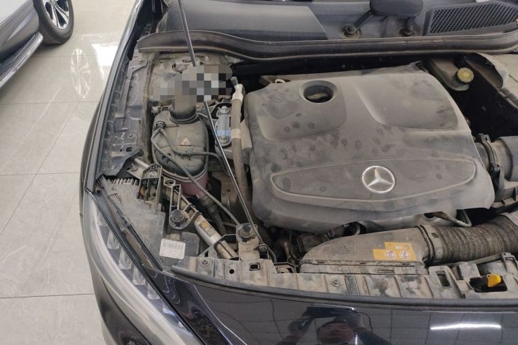 Used Mercedes-Benz GLA 2015 GLA 200 Fashion Model Engine Bay Right