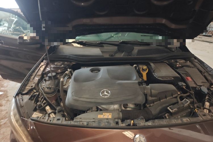 Used Mercedes-Benz GLA 2015 GLA 200 Fashion Model Engine Bay Right