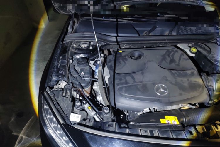 Used Mercedes-Benz GLA 2015 GLA 220 4MATIC Fashion Model Engine Bay Right