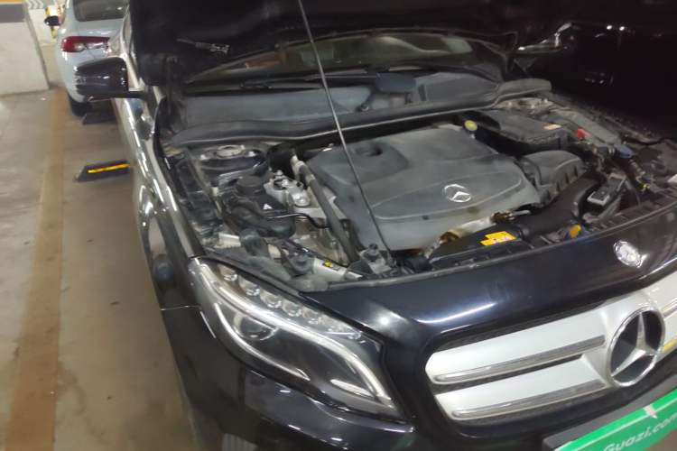 Used Mercedes-Benz GLA 2015 GLA 200 Fashion Model Engine Bay Right