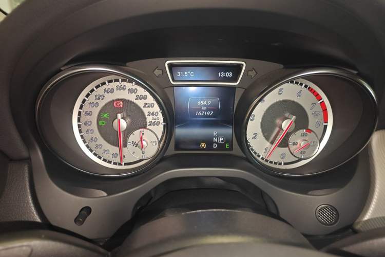 Used Mercedes-Benz GLA 2015 GLA 200 Fashion Model Instrument Cluster