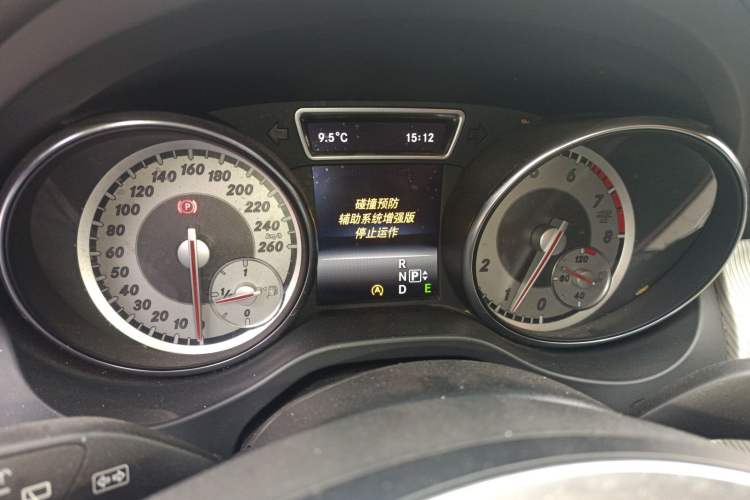 Used Mercedes-Benz GLA 2015 GLA 200 Fashion Model Instrument Cluster