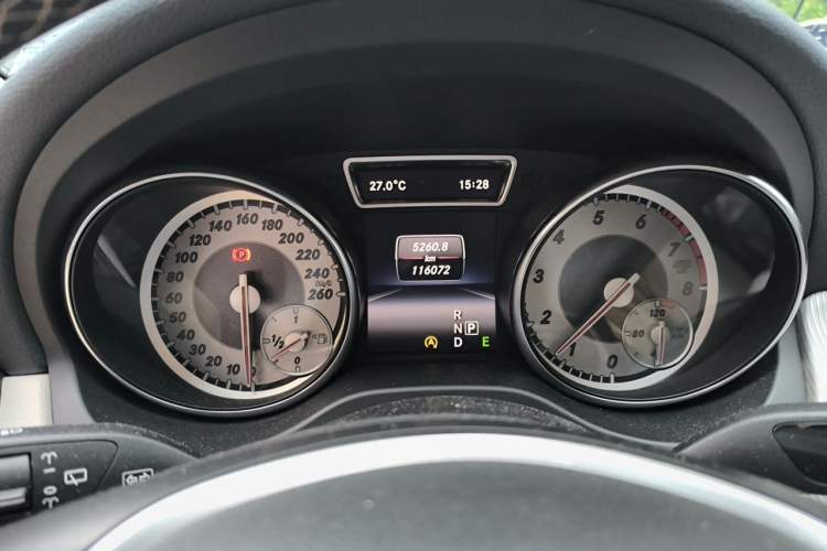 Used Mercedes-Benz GLA 2015 GLA 200 Fashion Model Instrument Cluster