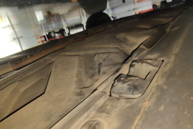 Used Mercedes-Benz GLA 2015 GLA 220 4MATIC Luxury Model Left Side Sill
