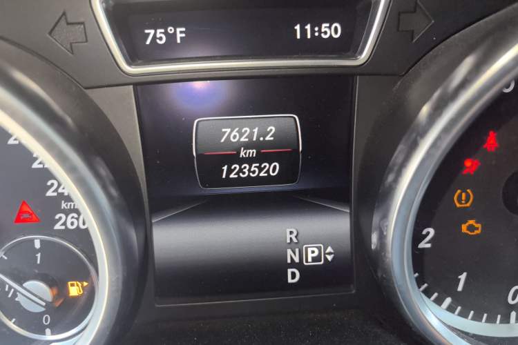 Used Mercedes-Benz GLA  Odometer Close Up